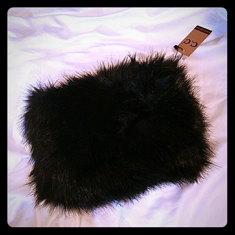NWT Faux Fur Bag
